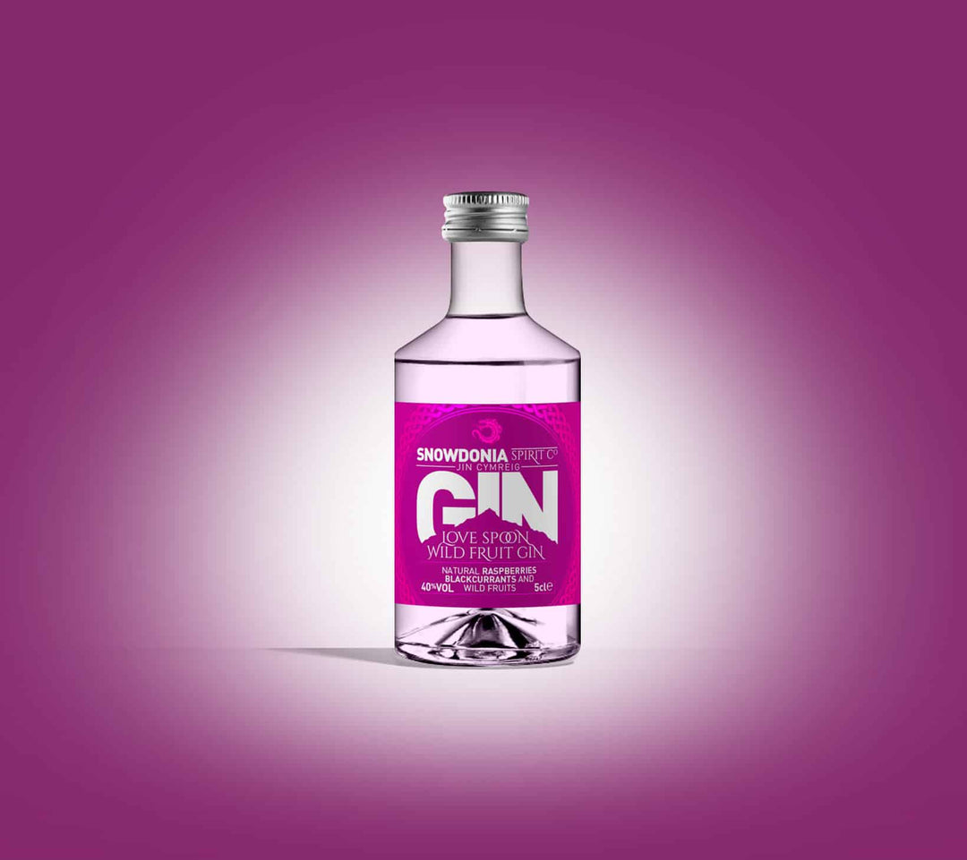 Love Spoon Wild Fruit Gin Miniature – 5cl | Snowdonia Spirit Co. | Anglesey Hamper Co.