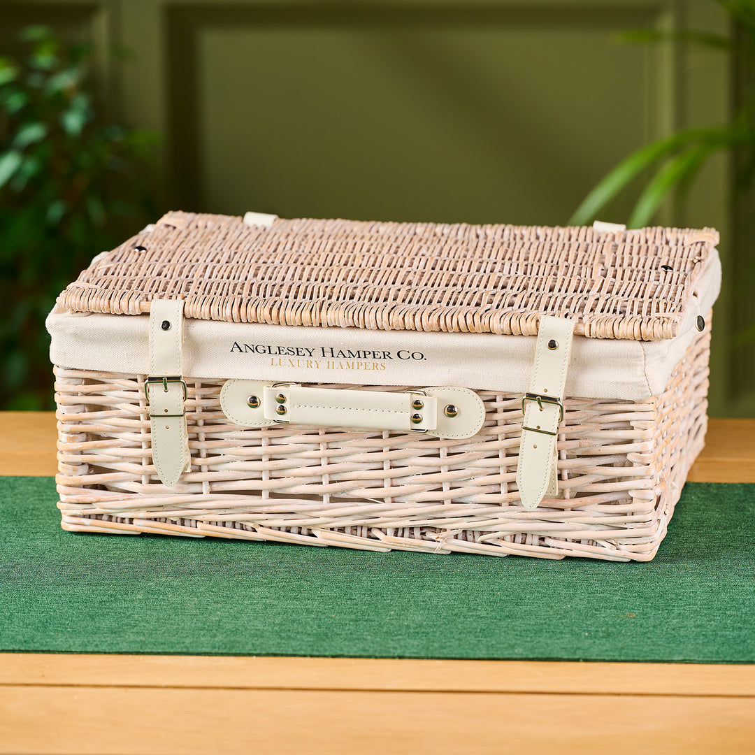 18" White Wicker Hamper Basket (Fits Approx. 8-16 Items)