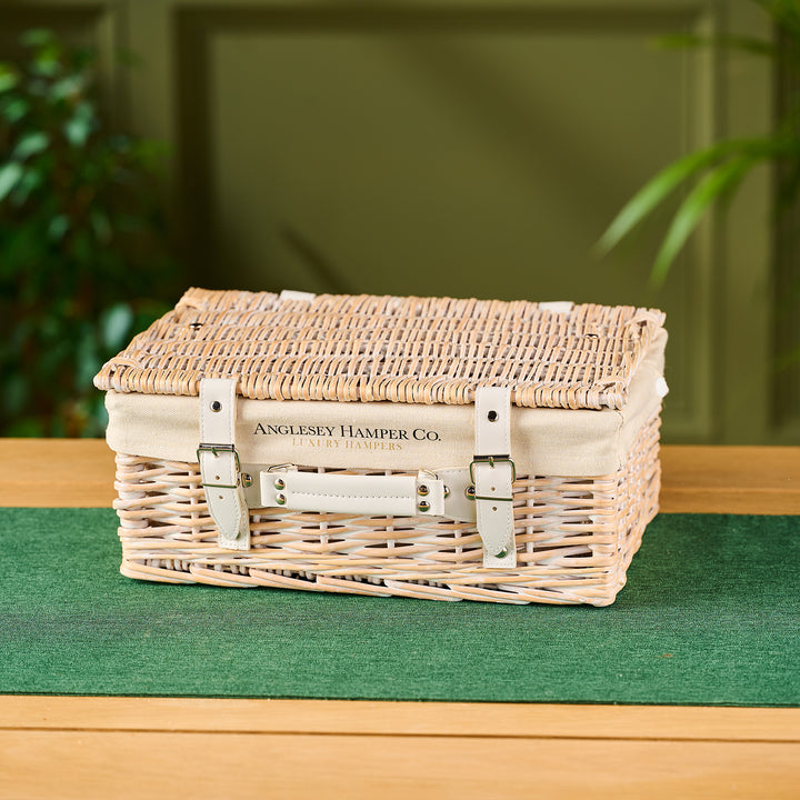 Anglesey Cheeseboard small wicker hamper