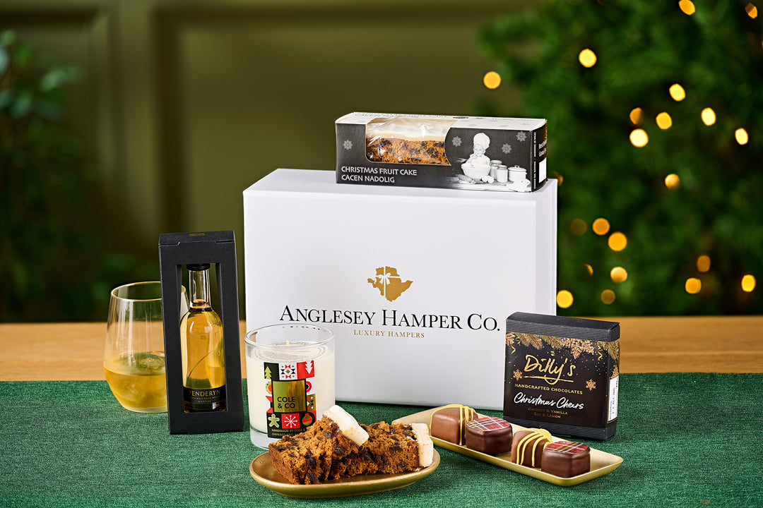 Cuddle Up, Cosy Down Christmas Hamper