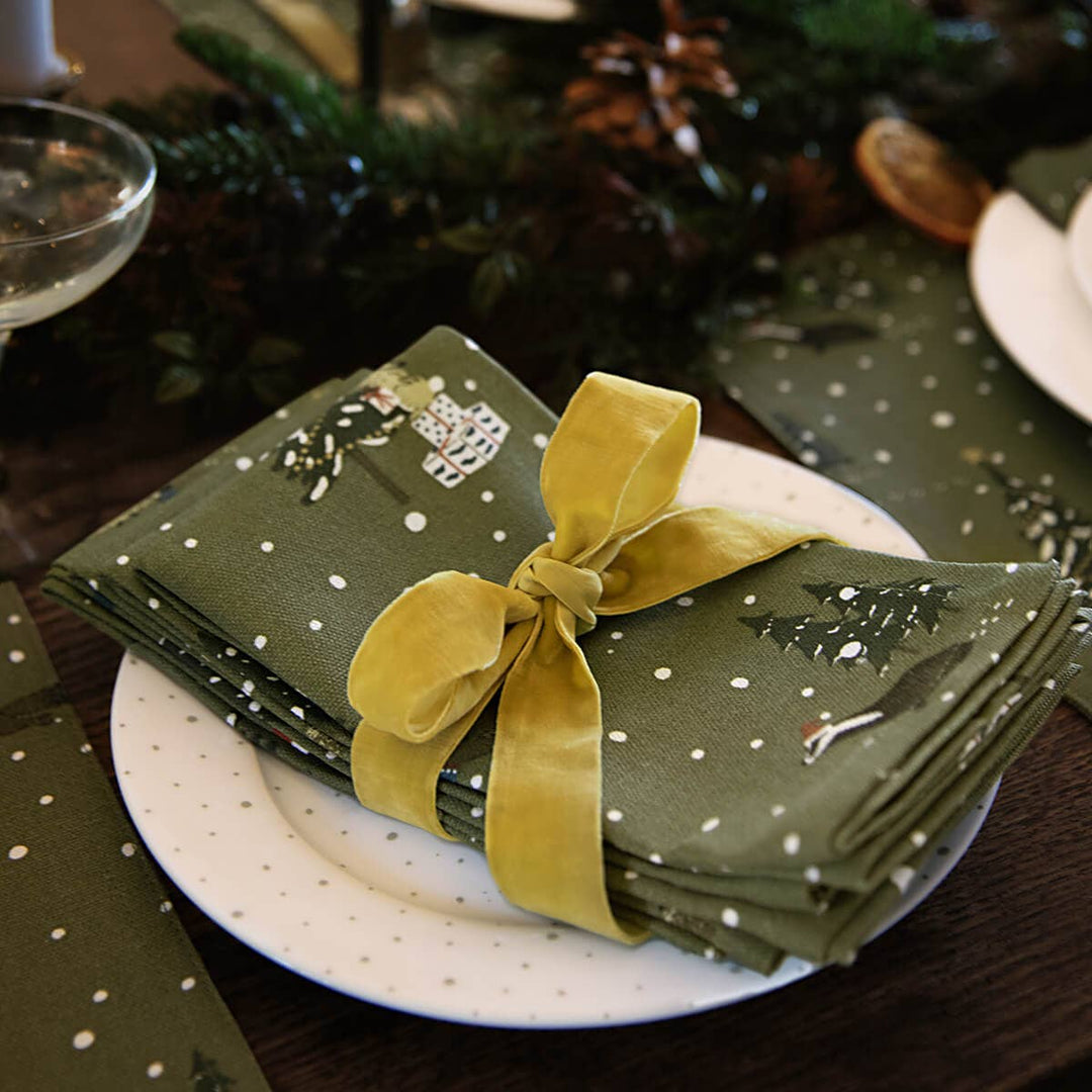 Festive Forest Napkins – Set of 4
