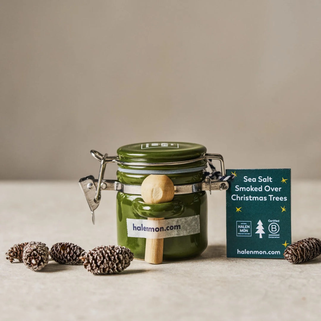 Little Ceramic Jar with Christmas Tree Sea Salt (15g) | Halen Môn