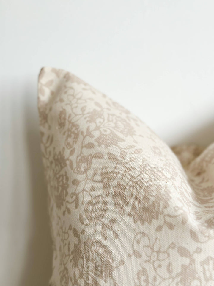 Aria Cotton Cushion Cover – Beige Print: 45 x 45 cm
