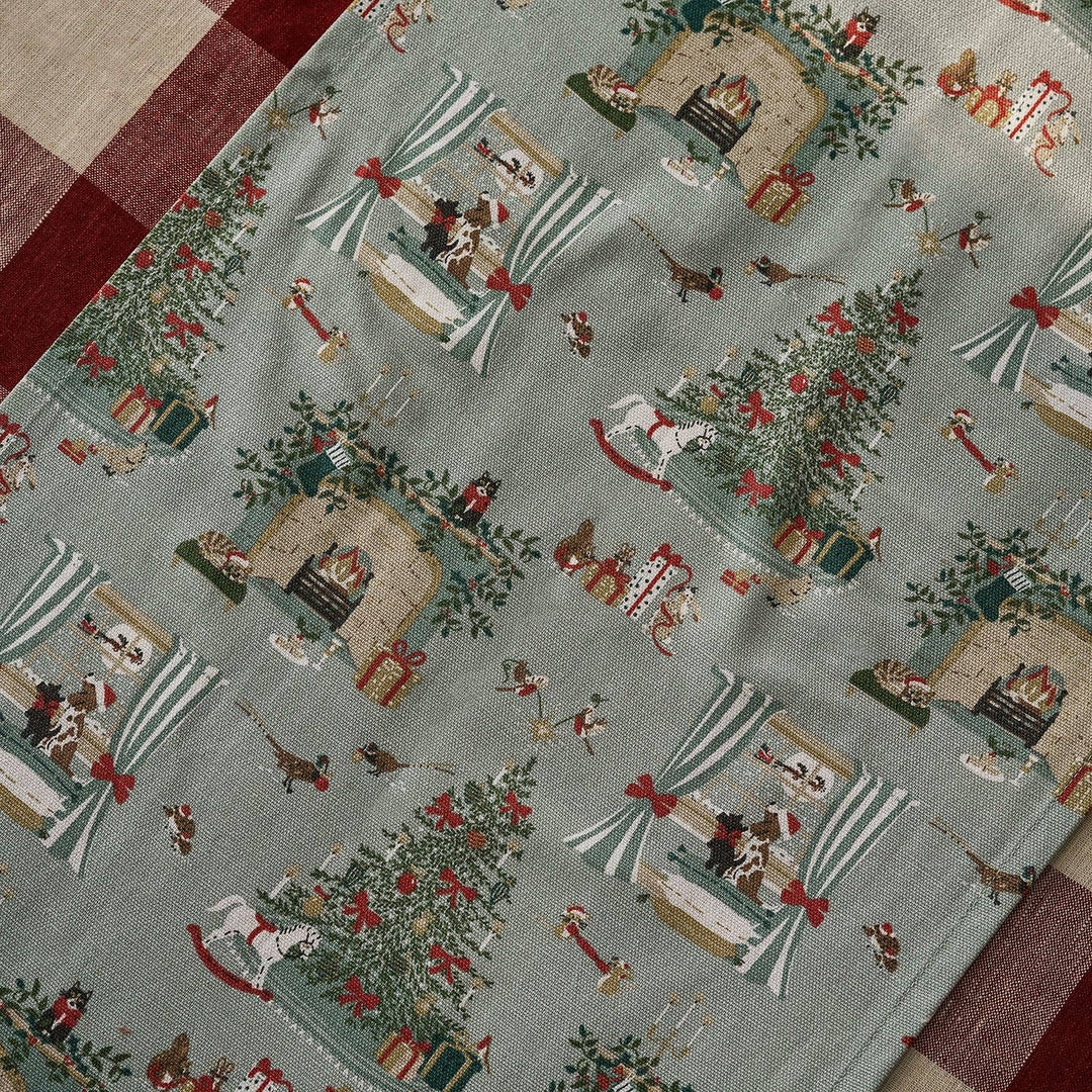 Cosy Christmas Table Runner: 35 x 200cm