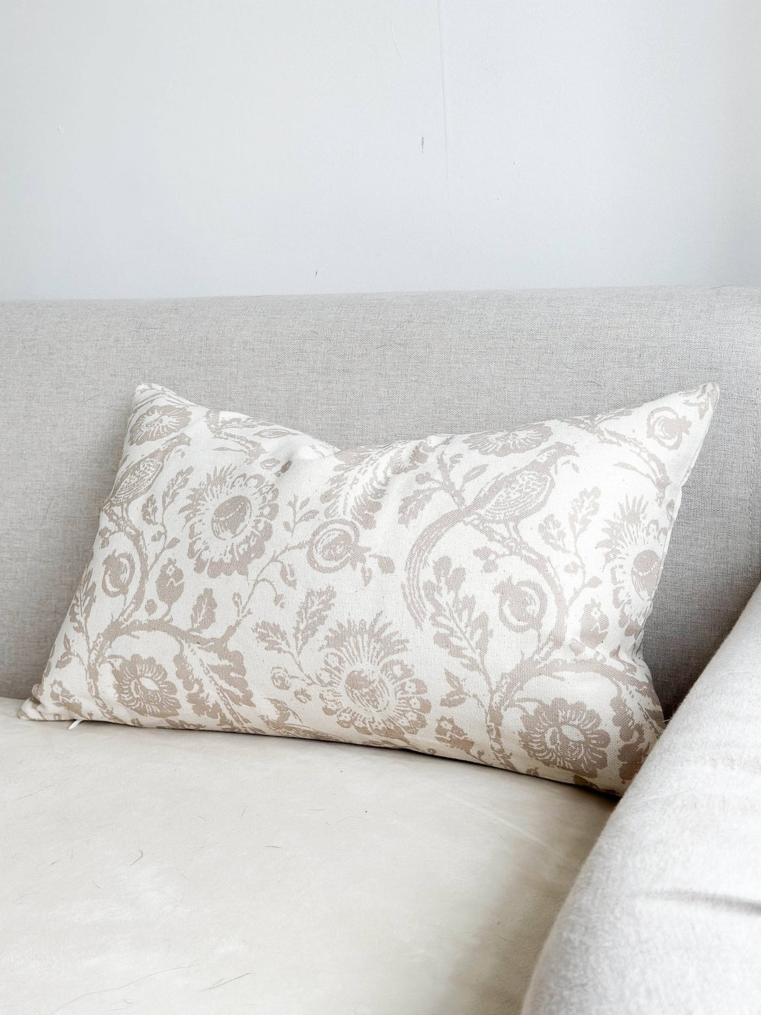Aria Cotton Cushion Cover 50×30 – Country Print