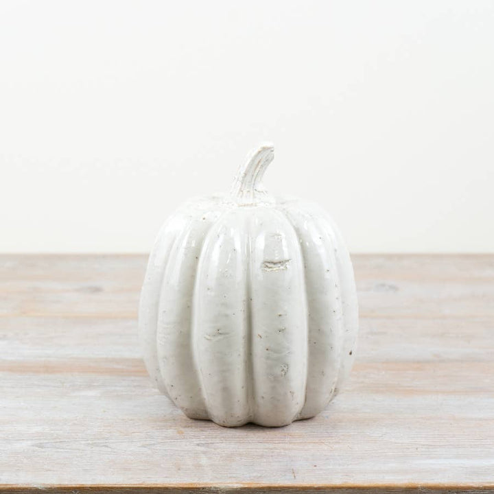 White Ceramic Pumpkin – 17cm